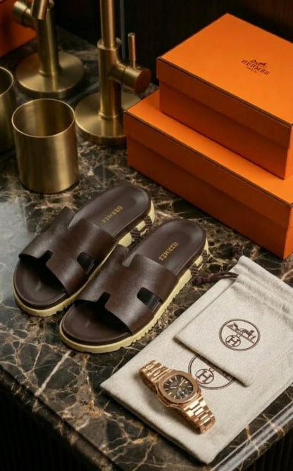 HERMMES IZMIR THICK SOLE ITALIAN SLIDE BROWN 44