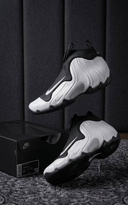 NIK.E AIR FLIGHTPOSITE SAIL AND BLACK