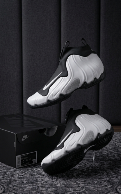 NIK.E AIR FLIGHTPOSITE SAIL AND BLACK