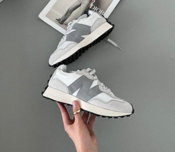 Neew balance 327 White Grey Fix