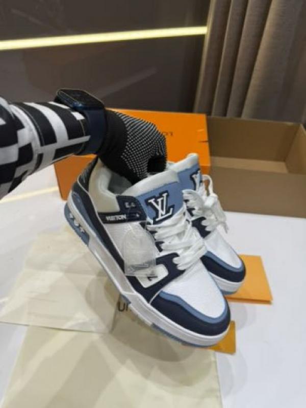 Loui_s Vuitton Street Style Trainer Sneaker Blue With All Accessories 149 Fix