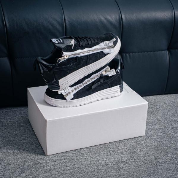 Nik.e Lunar Force 1 Acronym Black White
