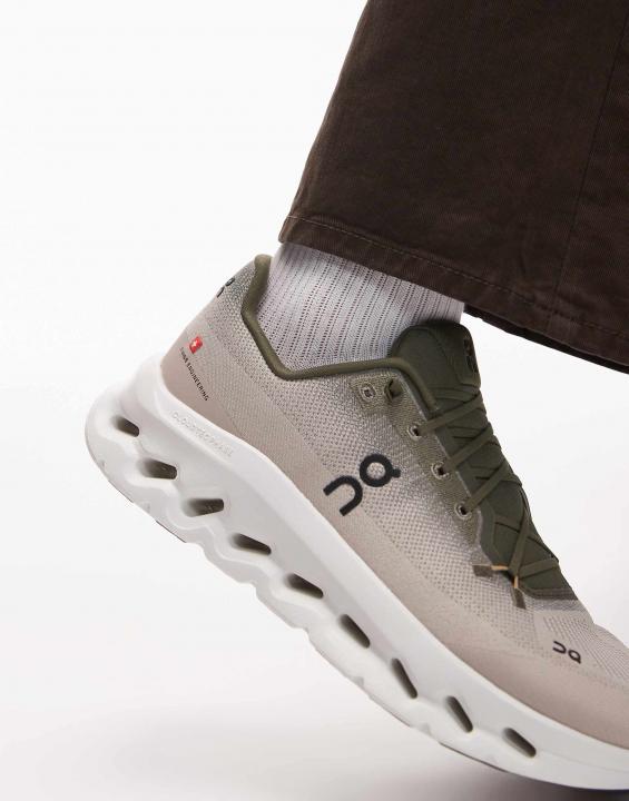 On CloudTilt Olive Green Running