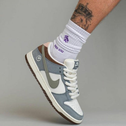 sb dunk Low yuto horizontal