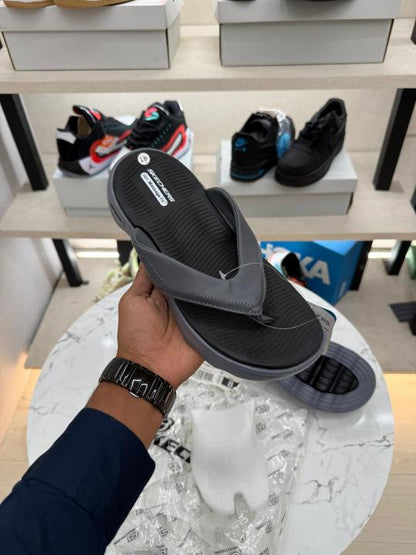 Skecher.s premium flip flop
