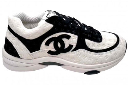 CHANEEL CC EMBOSSED LOGO WHITE BLACK SUEDE