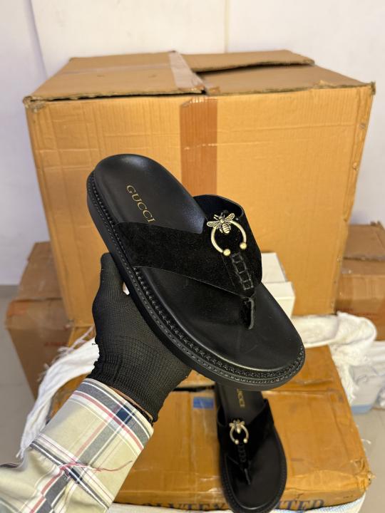 _gucci_italian_premium_logo_slide