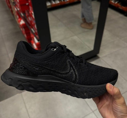NIIKE REACT BLACK FOR MEN