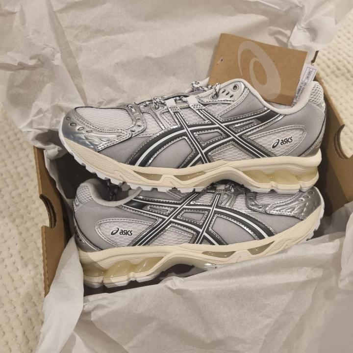 Asic.s Gel Nimbus 10.1 Silver Metallic