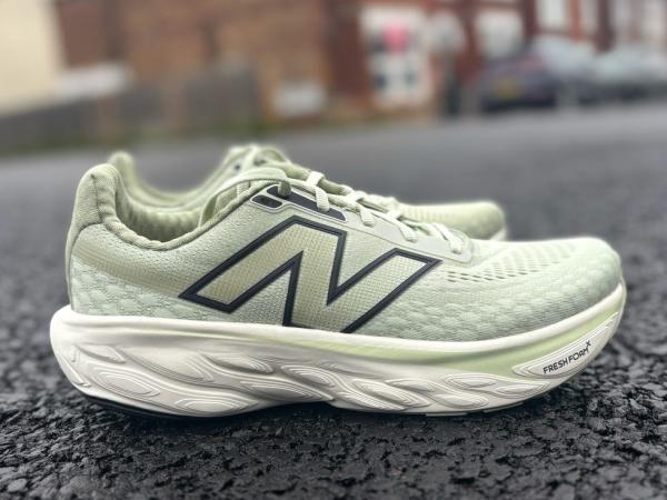 New Balanc.e Fresh Foam X 1080v14 Light Green