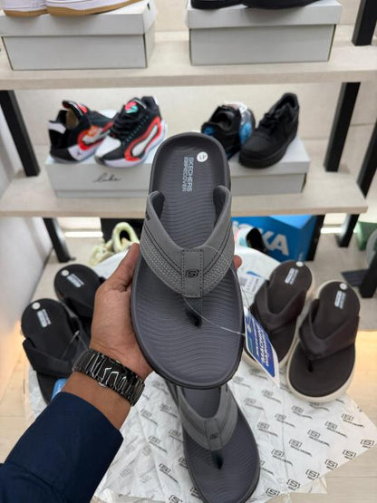 Skecher.s premium flip flop