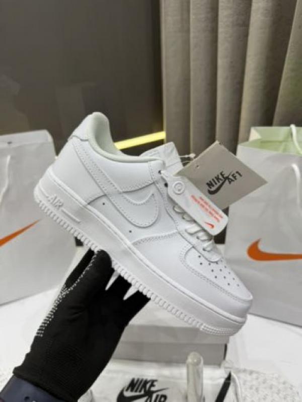 Nik_e Airforce 1 Tripples white Bottle lace bag Fix