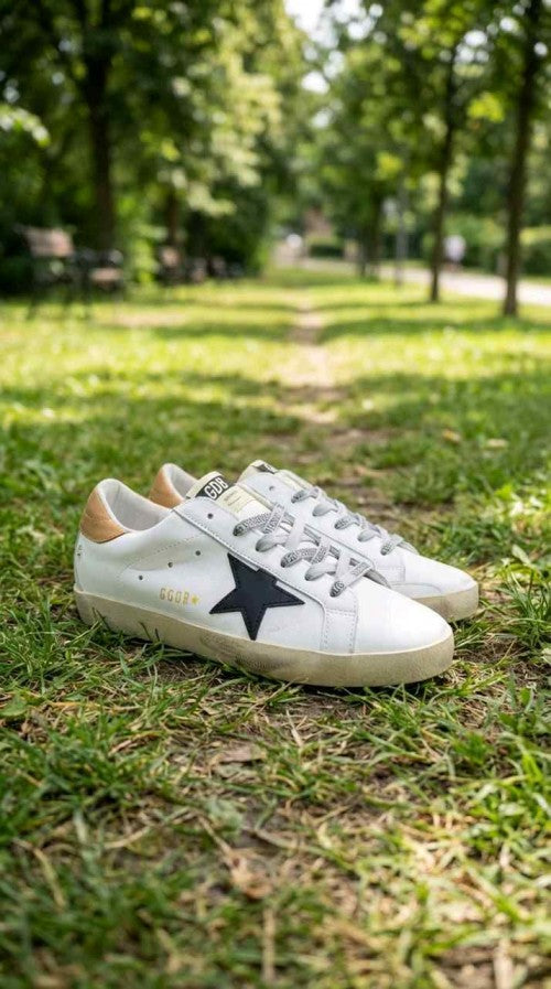 GOLDEN GOOSE SUPERSTAR DIRTY CASUAL SNEAKERS
