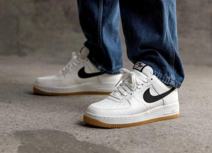 NIK.E AIRFORCE 1 WHITE GUM