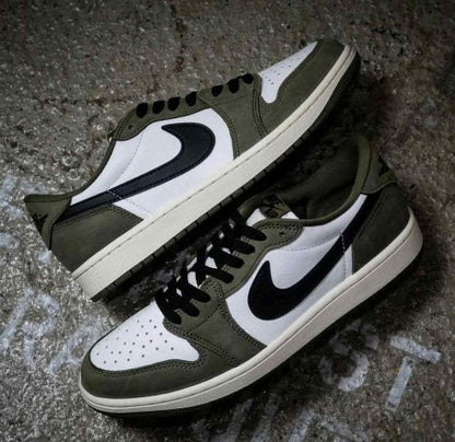 AIR JORDAN 1 RETRO LOW OG MEDIUM OLIVEBLACK-SUMMIT WHITE-SAIL