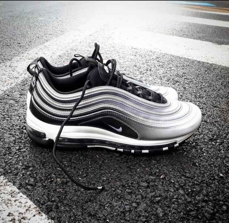 NIKKE AIRMAX 97 GRADIENT FADE
