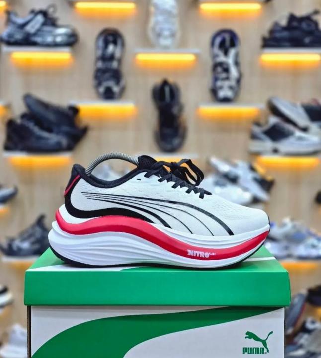 Pu ma magmax nitro Elite white red