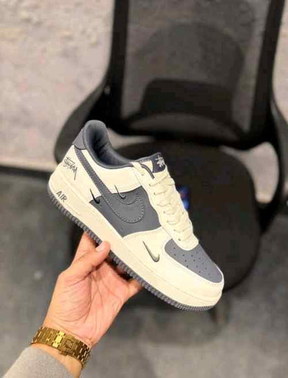NIKEE AIRFORCE CUSTOM X STUSSY WHITE 2025