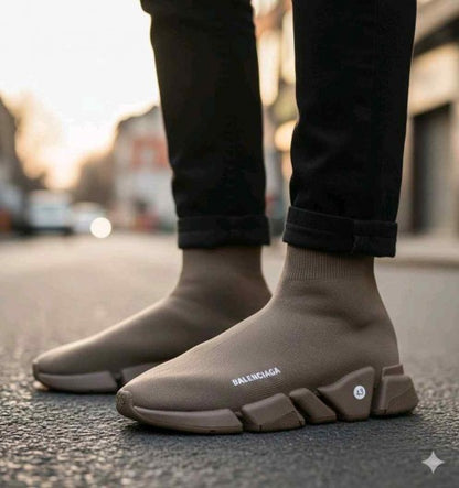 BALENCIAAGA SPEED TRAINER BROWN