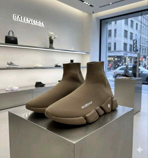 BALENCIAAGA SPEED TRAINER BROWN