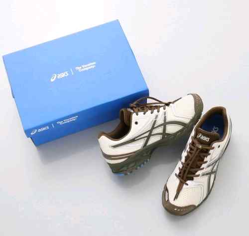 ASICsS GEL TRAINER 14 TEMPTATION VACATION