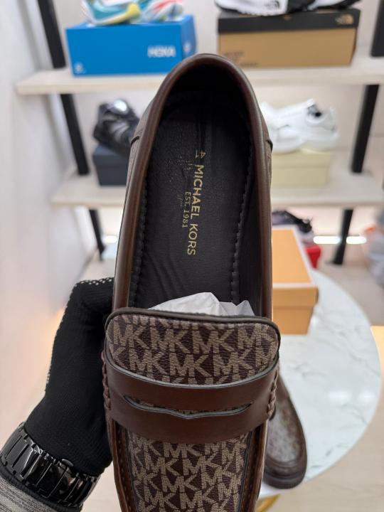 Micha el Kors Premium Quality Loafer brown