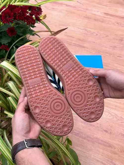 adidaass samba cream sand strata