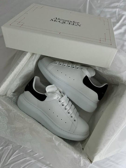 Alexander McQuee.n White Sneakers With Card Bill carry Bag & Og Box