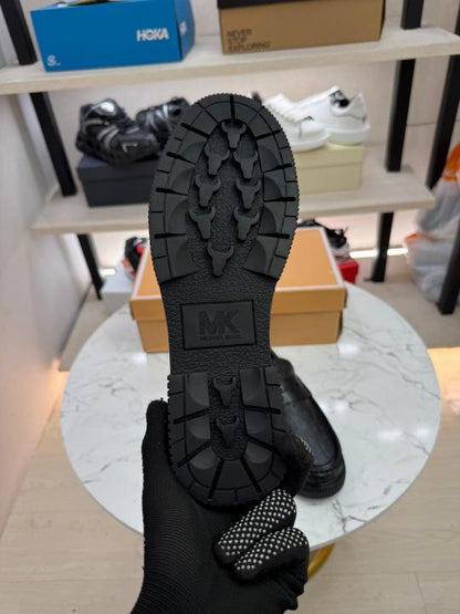 Micha el Kors Premium Quality Loafer full black