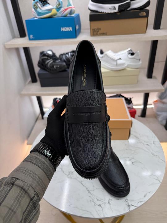 Micha el Kors Premium Quality Loafer full black