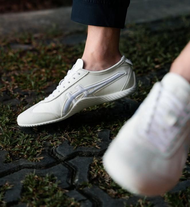 Onitsuka Tiger Mexico 66 Driving White