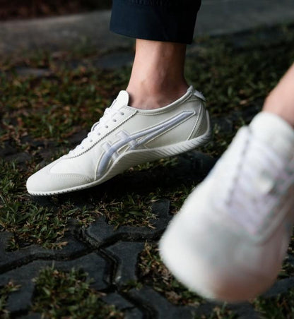 Onitsuka Tiger Mexico 66 Driving White