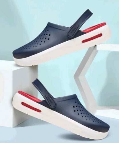 Cro_cs Inmotion Clogs Navy blue