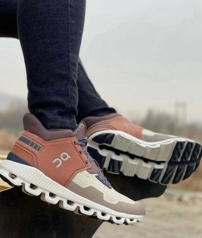 On Cloud Hi Edge Brown