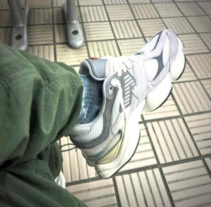 Neww balance 9060 rain cloud grey