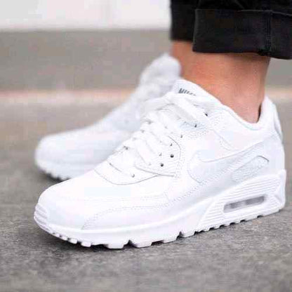 nikee airmax 90 essential triple white