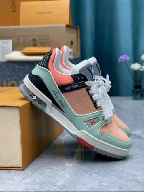 S vuittton trainer multi