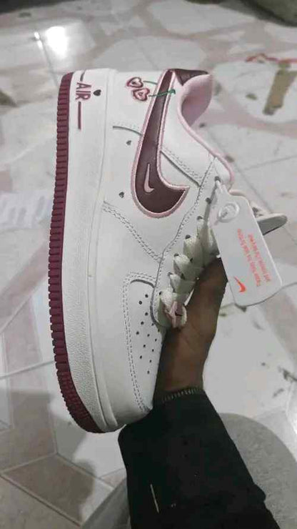 Nikkee Airforce 1 Low Valentines Day for her