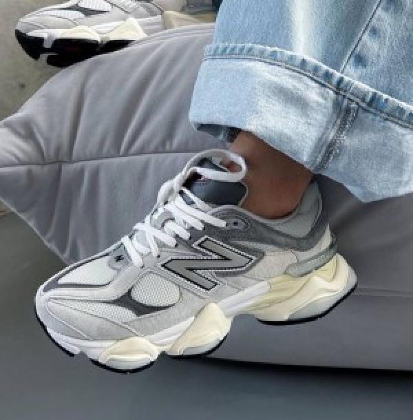 Ne_w Balance 9060 Grey Womens Fix