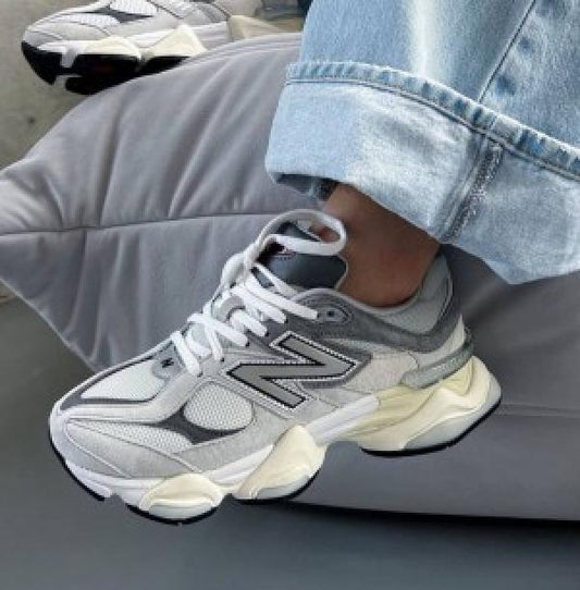 Ne_w Balance 9060 Grey Womens Fix