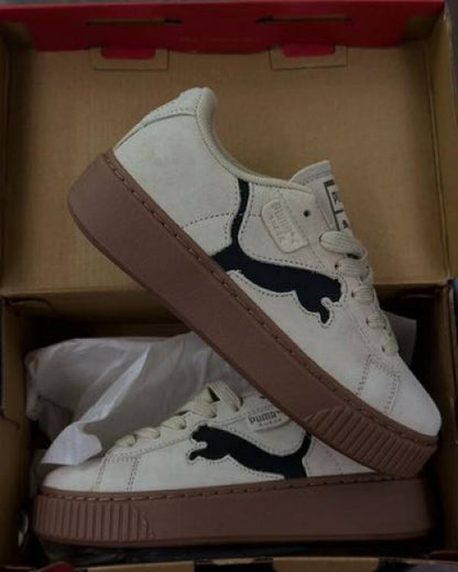 Pum_a suede platform beige