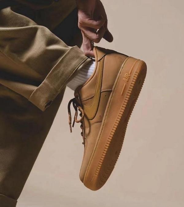 Nikee Air Force 1 Low Flex Wheat