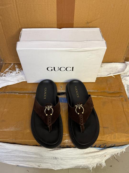 _gucci_italian_premium_logo_slide