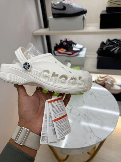 Croccs baya clog white