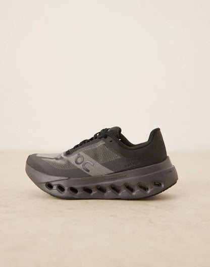 On Cloud Surfer Next Black