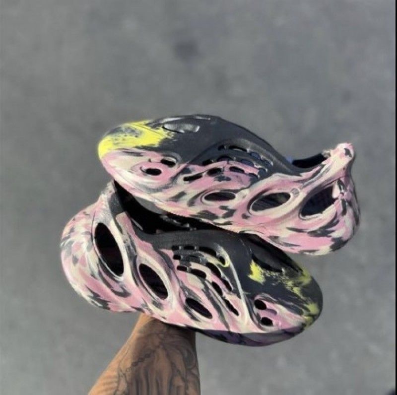 .ua . yeezy foam runner mx carbon ua