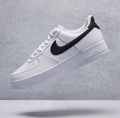 Nik  Airforce 1 Low Black Swoosh