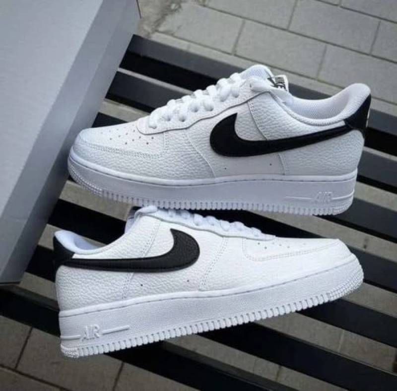 Nik  Airforce 1 Low Black Swoosh
