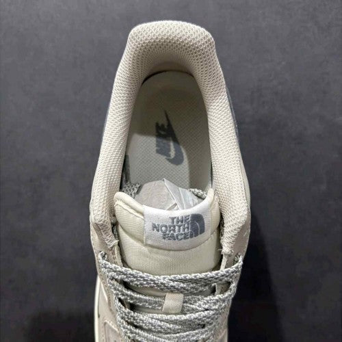 NIKEE AIR FORCE 107 LOW NORTTH FACE