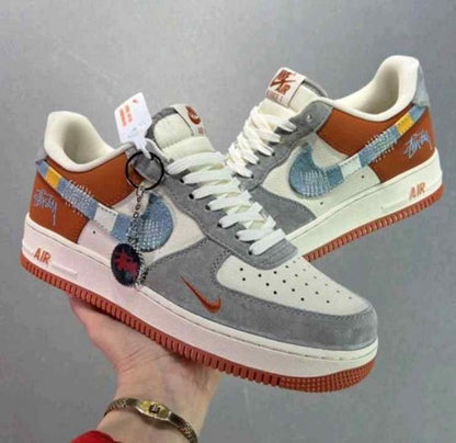 NIK_E AIR FORCE 1 LOW 07 X STUSSY ORANGE